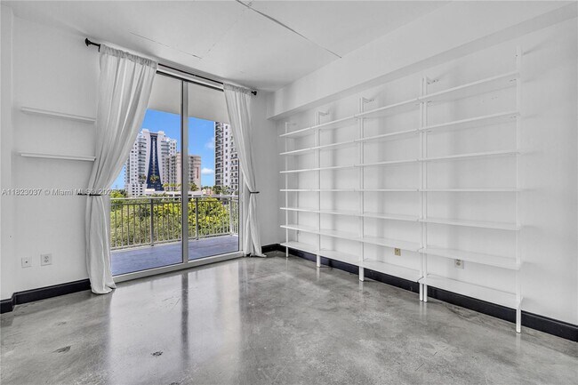 Building Photo - 2275 Biscayne Blvd Blvd