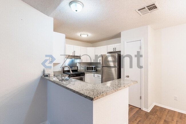 Building Photo - 12900 Widge Dr