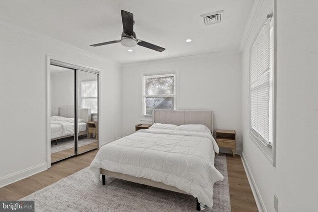 Building Photo - 5 Burgess Ln