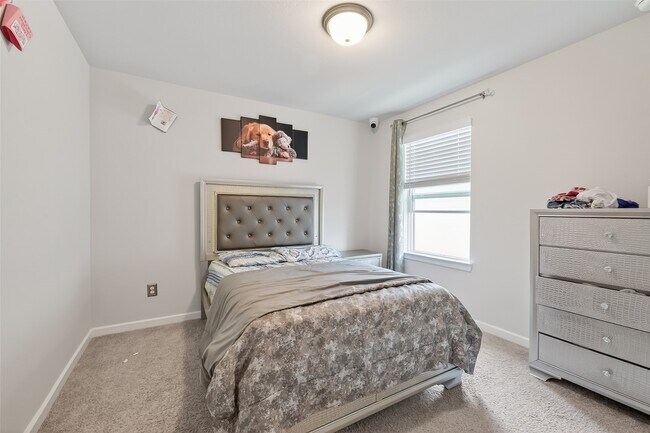 Building Photo - 18619 Greenwood Mdw Trl