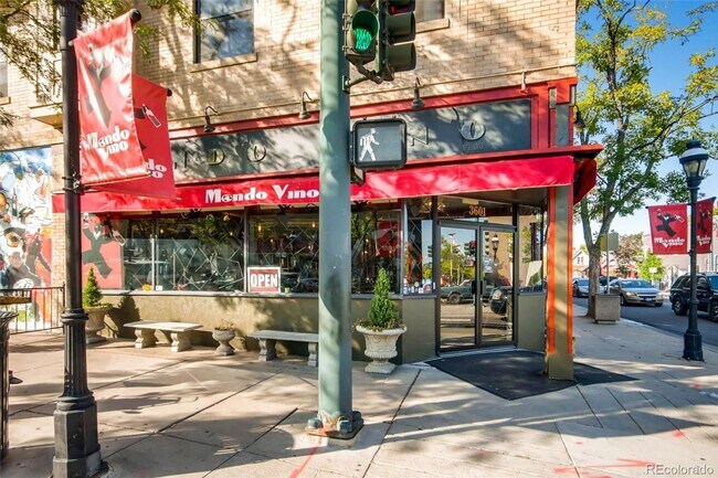 Building Photo - 4 blocks to Sloans Lake! immaculate home with large yard and garage