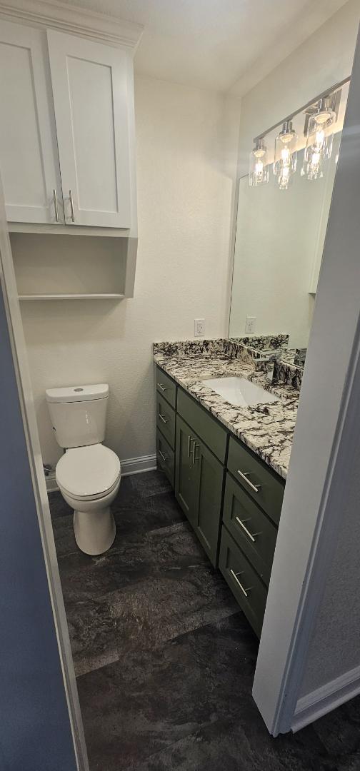 Building Photo - 408 S Andrews Dr