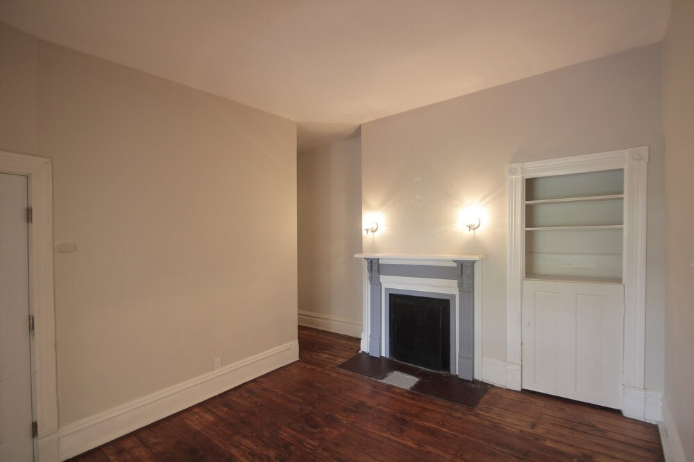 Building Photo - 605 Mifflin Ave