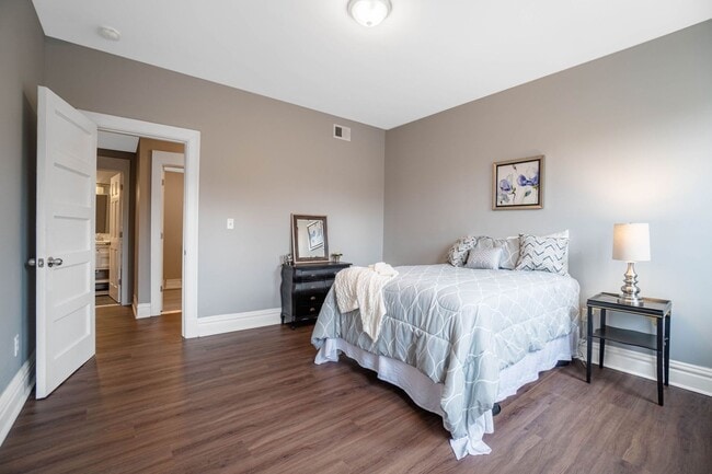 Building Photo - Classic 1900's building with all new interior space