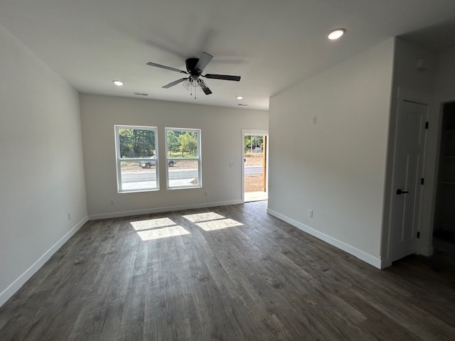 Building Photo - 587 Panich St