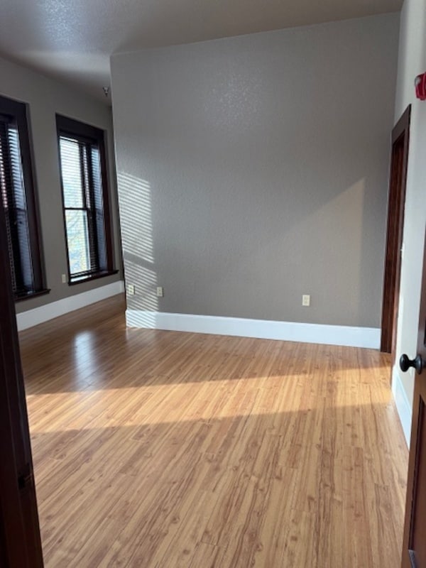 Building Photo - 201 E Main St