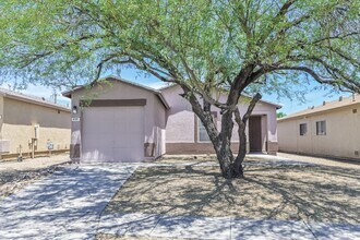 Building Photo - 6181 S Candice Anne Dr