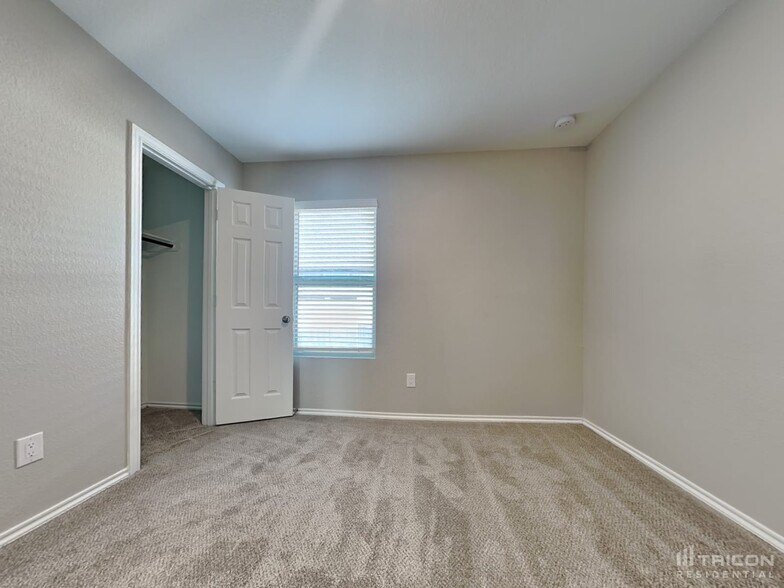 Building Photo - 17588 Rosewood Manor Ln