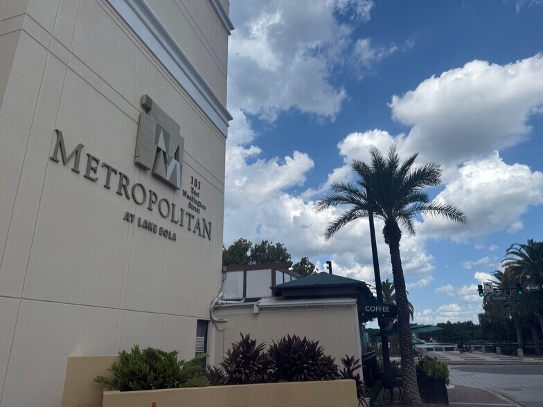 Building Photo - 151 E Washington St