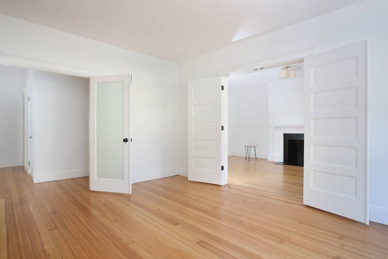 Building Photo - 1811 Beacon St