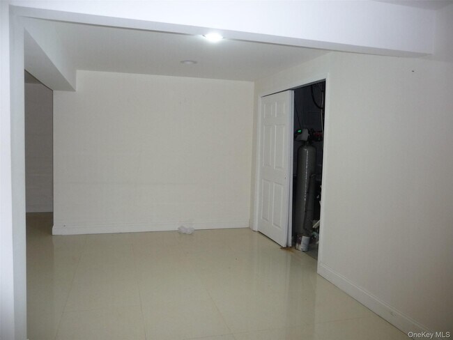 Building Photo - 49 Lane Gate Rd