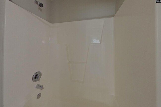 Building Photo - 712 Blazing Star Trl