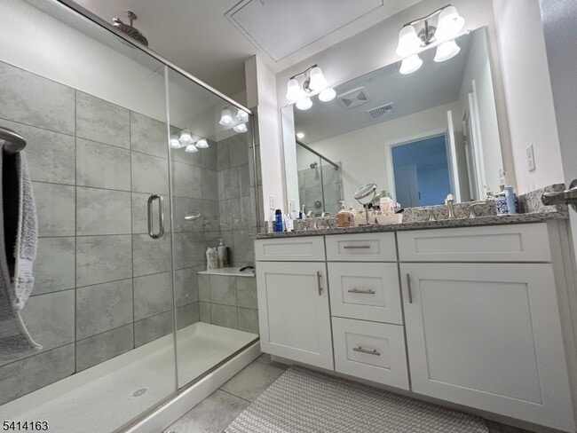 Building Photo - 14 Gerhard Pl