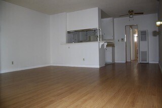 Building Photo - 14141 Erwin St