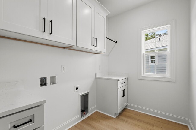 Building Photo - 113 ARBOR RIDGE CIR