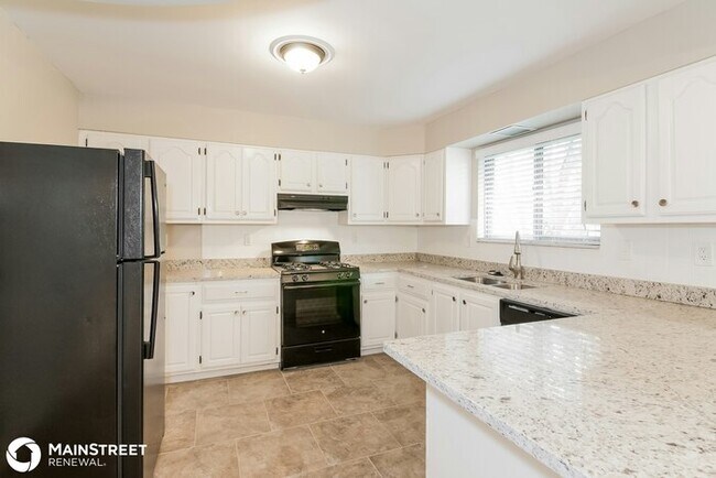Building Photo - 2756 Tiara Dr, Arnold, MO 63010