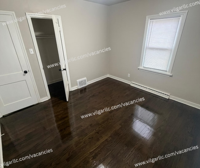 Building Photo - Newly Renovated 2-Bedroom • 1-Bathroom Home