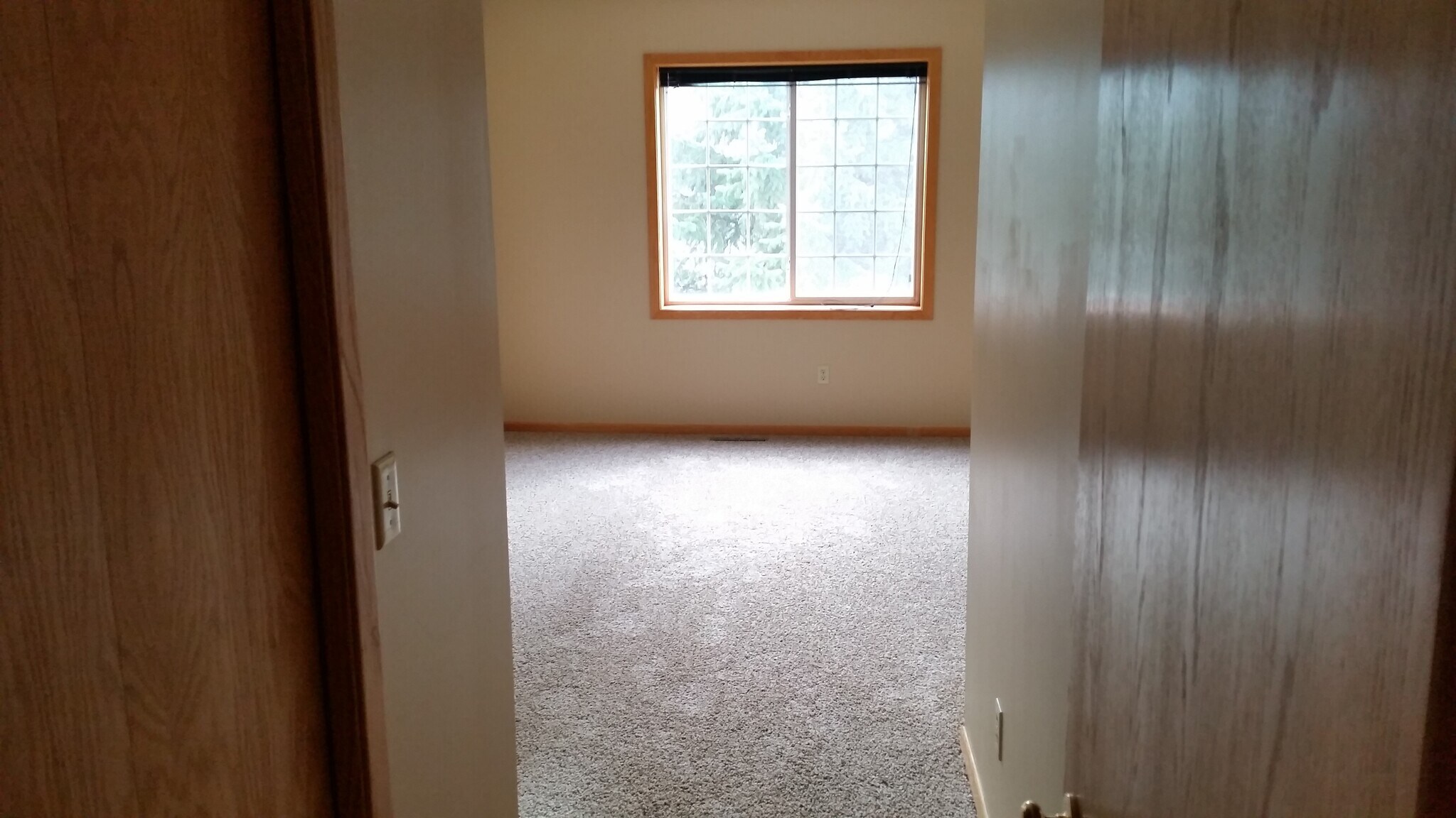 Building Photo - 4305 Merrimac Ln N