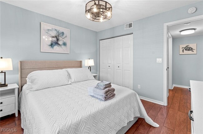 Building Photo - 28280 Pine Haven Way