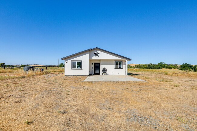 Building Photo - 6600 Thousand Oaks Dr