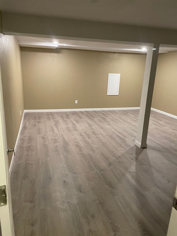 Building Photo - 18757 E Hawaii Dr