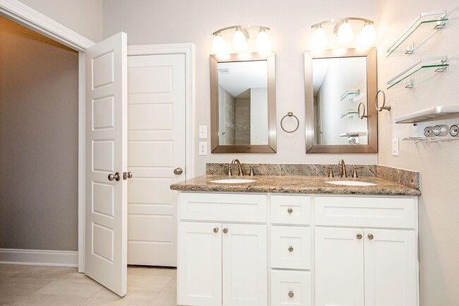 Building Photo - Rental in Landon Green Subdivision