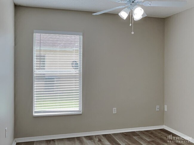 Building Photo - 3503 Harlequin Dr
