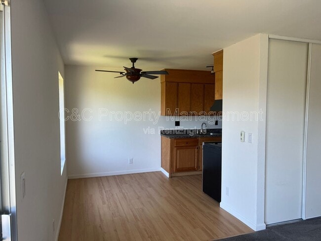 Building Photo - 5312 Ridgeview Cir