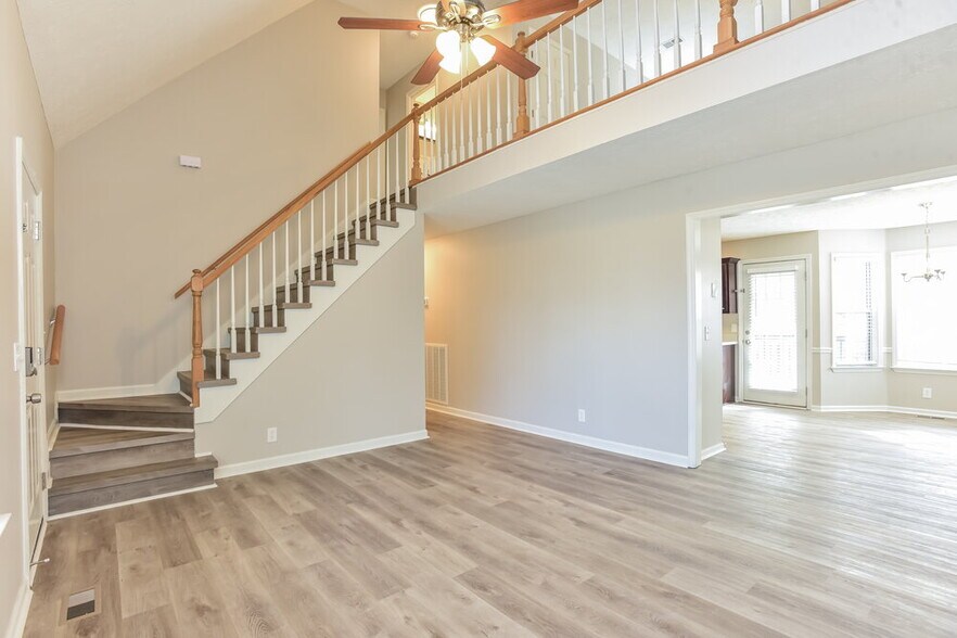 Building Photo - 1529 Water Oak Ct