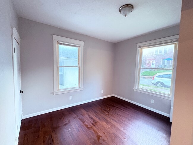 Building Photo - 2012 Schaeffer Pl