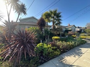 Building Photo - 212 Haight Ave