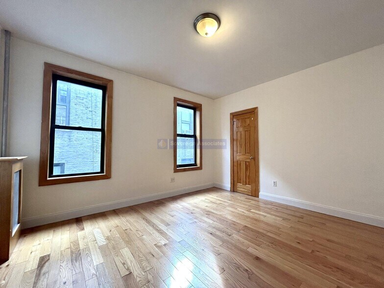 Building Photo - 280 Fort Washington Ave