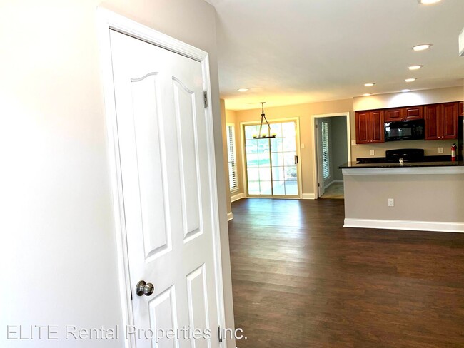 Building Photo - 2 br, 2 bath House - 1109 Foxmeadow Drive