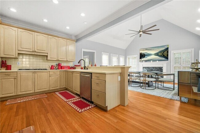 Building Photo - 9800 Foxworth Dr