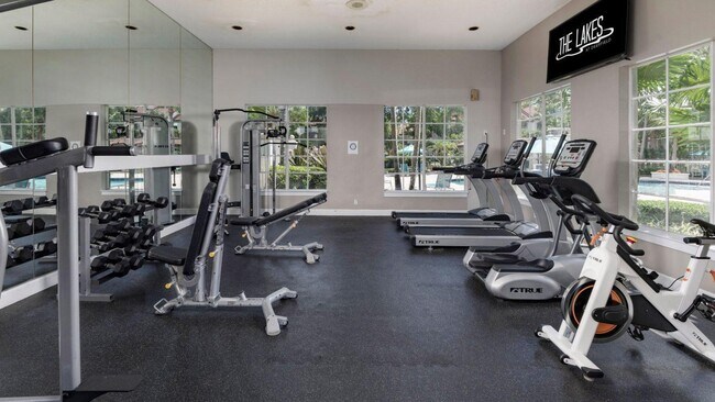 Building Photo - 1230 S Military Trail