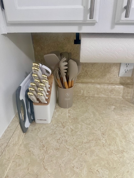 Building Photo - 1917 Bragg St