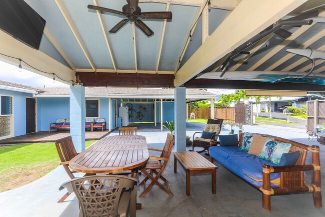 Building Photo - 372 Ilimalia Loop
