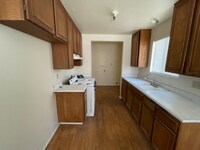 Building Photo - 3511 De Leone Rd