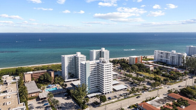 Building Photo - 1630 N Ocean Blvd