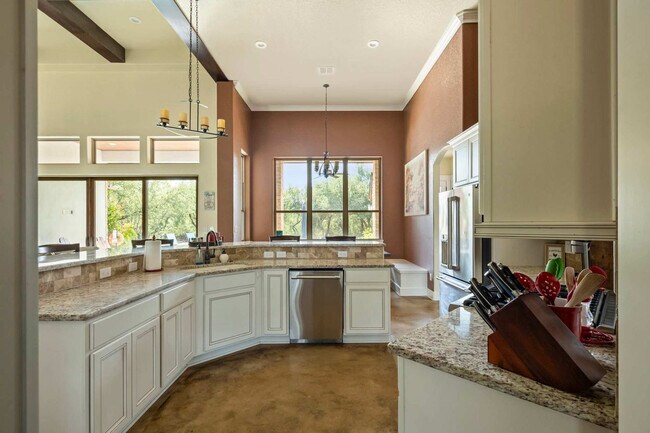 Building Photo - 1194 Vaquero Wy
