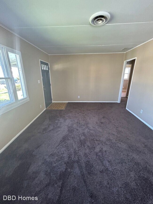 Building Photo - 2 br, 1.5 bath House - 4028 Reed St