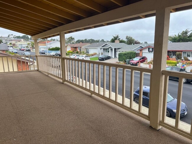 Building Photo - Elegant Executive Home Westborough SSF  5 ...