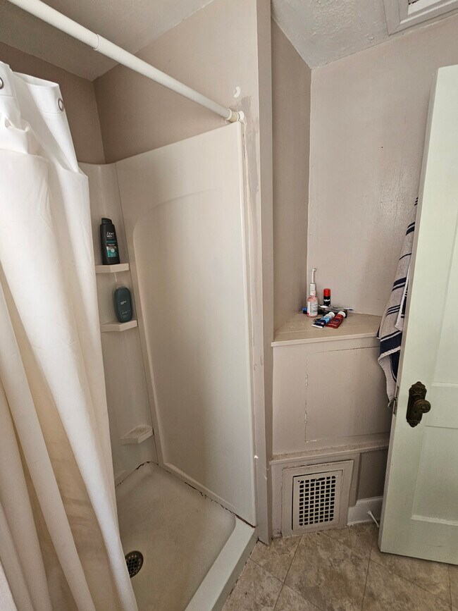 Bathroom different view - 1 Page St