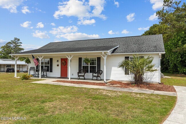 Building Photo - 177 Avis Dr