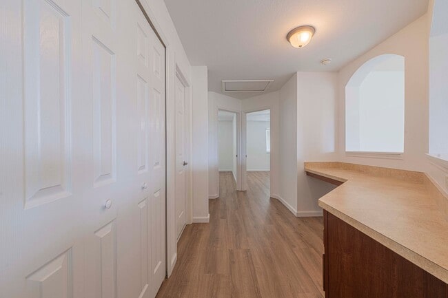 Building Photo - 3701 Titanic Cir