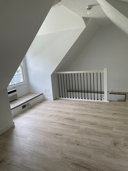 Living Room - 160 N 800 W