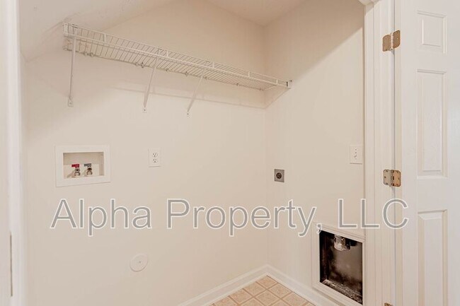 Building Photo - 5 Spring Crossing Cir