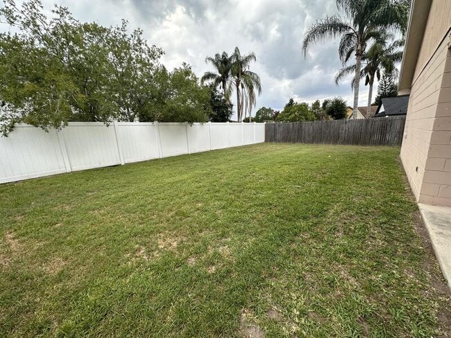 Building Photo - 1242 Welson Rd