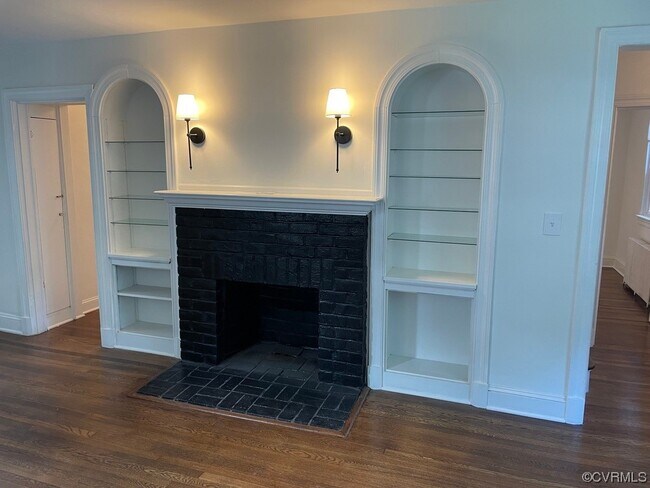 Building Photo - 4509 Fitzhugh Ave