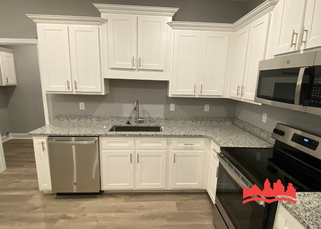 Building Photo - 10000 Messana St